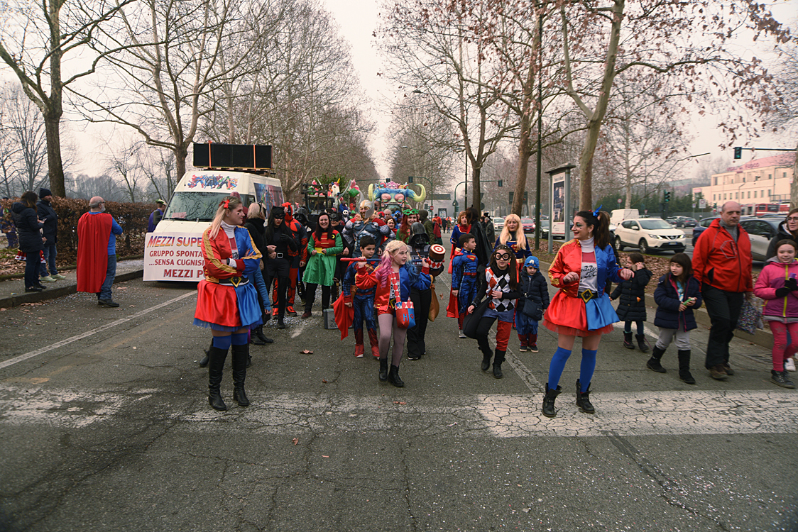 Sfilata carri Carnevale di Torino_019.jpg